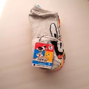Looney Tunes 6 Pair Socks.